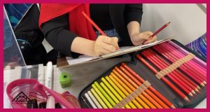 اموزش نحوه طراحی لباس روی کاغذ