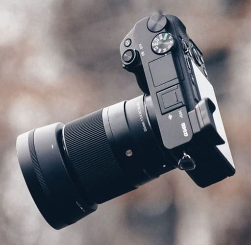 دوربین بدون آینه چیست؟